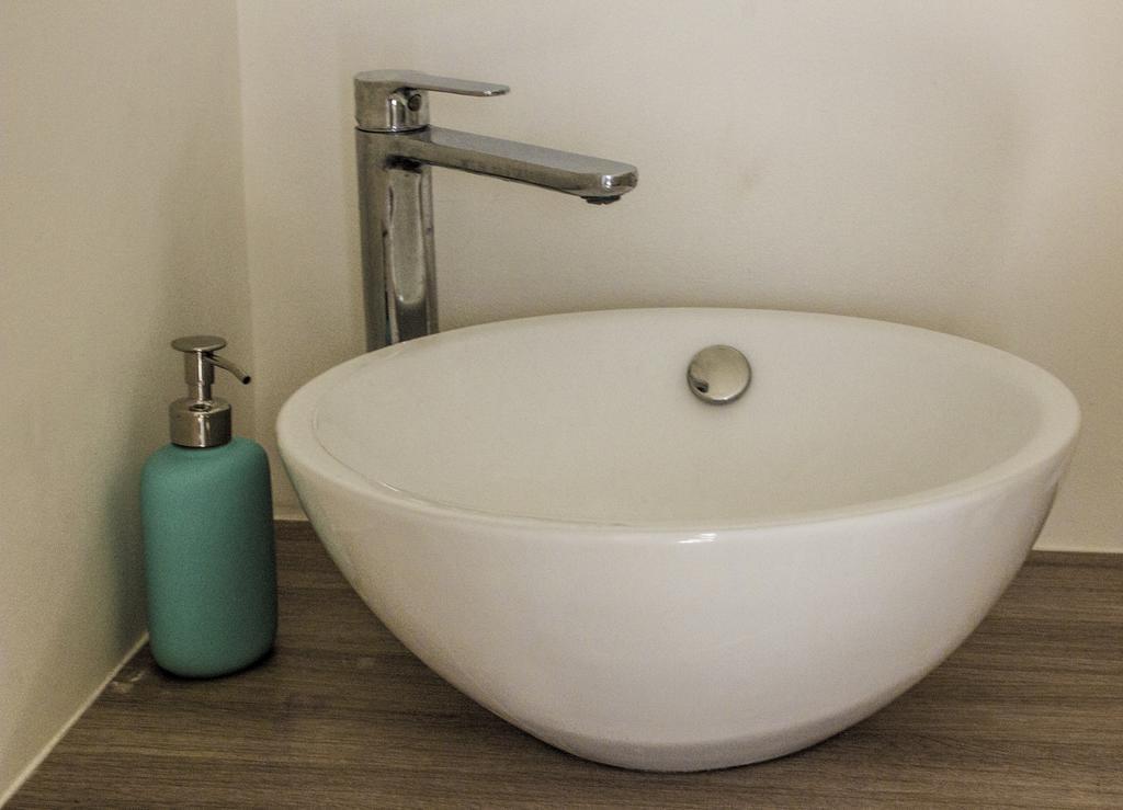 Chambre D'Hotes Avec Cuisine Commune - 5 Mns De Narbonne Cuxac-dʼAude Eksteriør bilde